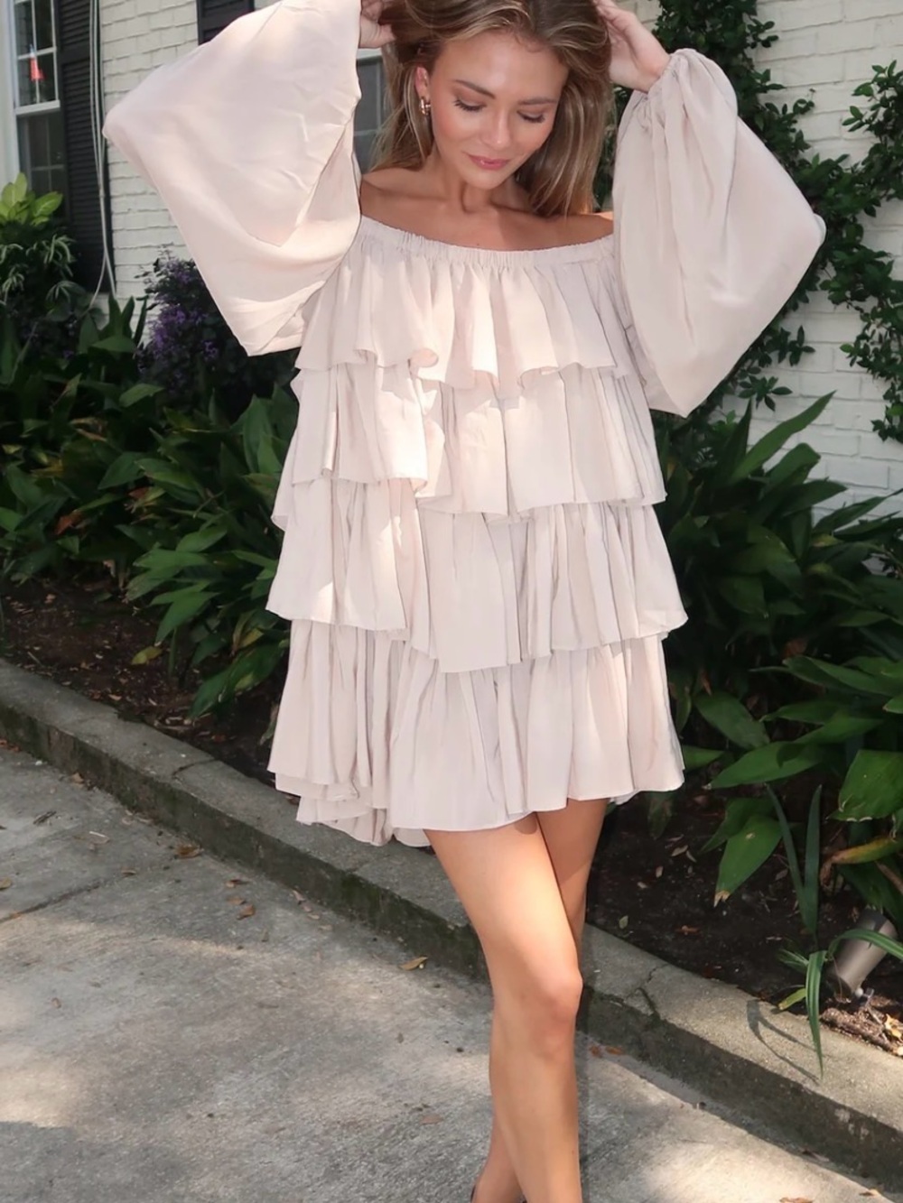 New ✨ MOANA NECK TIERED RUFFLE MINI DRESS